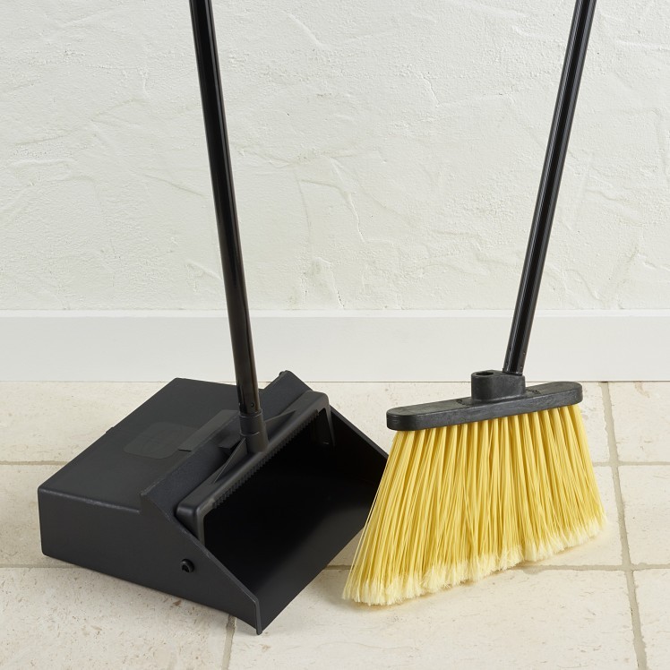 BROOM, ANGLE 12 W POLYPROPYLEN