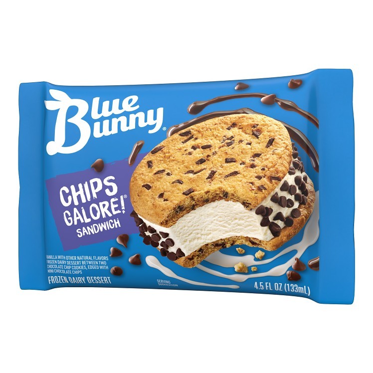 BLUE BUNNY VANILLA CHIPS ICE CREAM SANDWICH