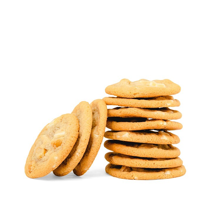 ENGLISH BAY WHITE CHOCOLATE MACADAMIA NUT COOKIE DOUGH PORTIONED