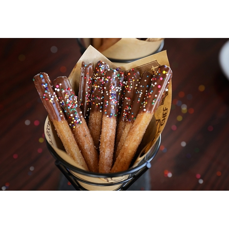 HOLA CHURRO, CHURRO FRIES WITH CINNAMON SUGAR 7LB FROZEN